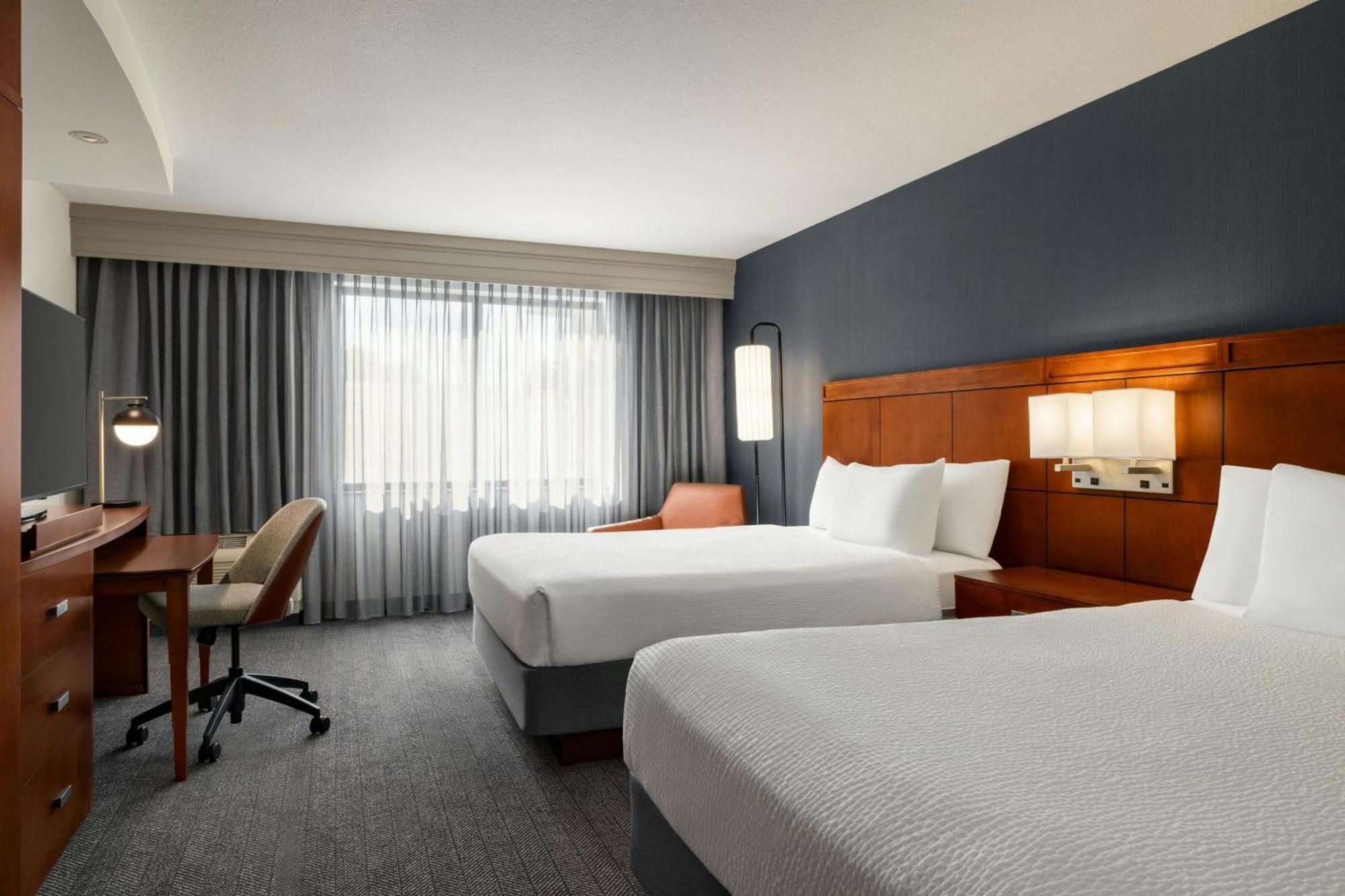 Hotel Courtyard Mt. Holly Westampton Exterior foto